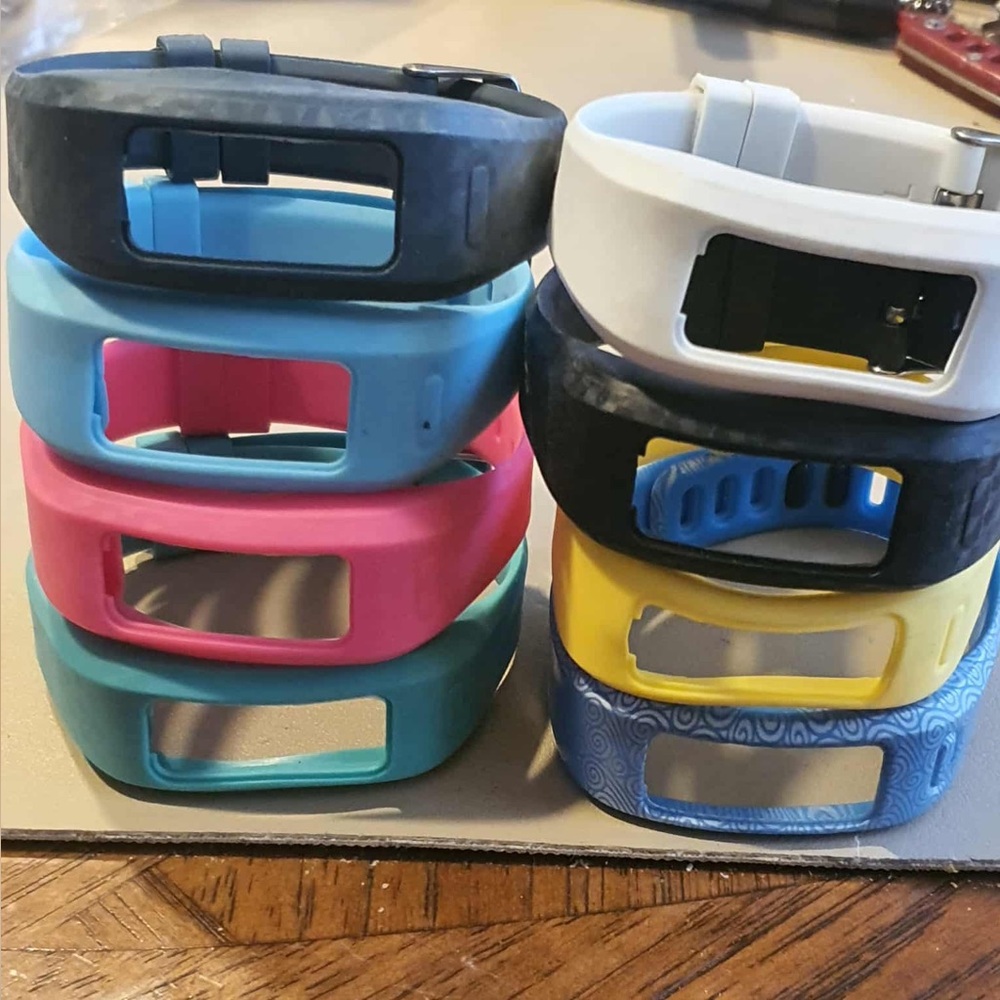 10/$20 Lot of 8 Garmin Vivofit Replacement Bands